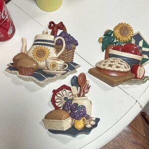 Home Interiors Country Kitchen Wall Accents - Blue, Red, Yellow